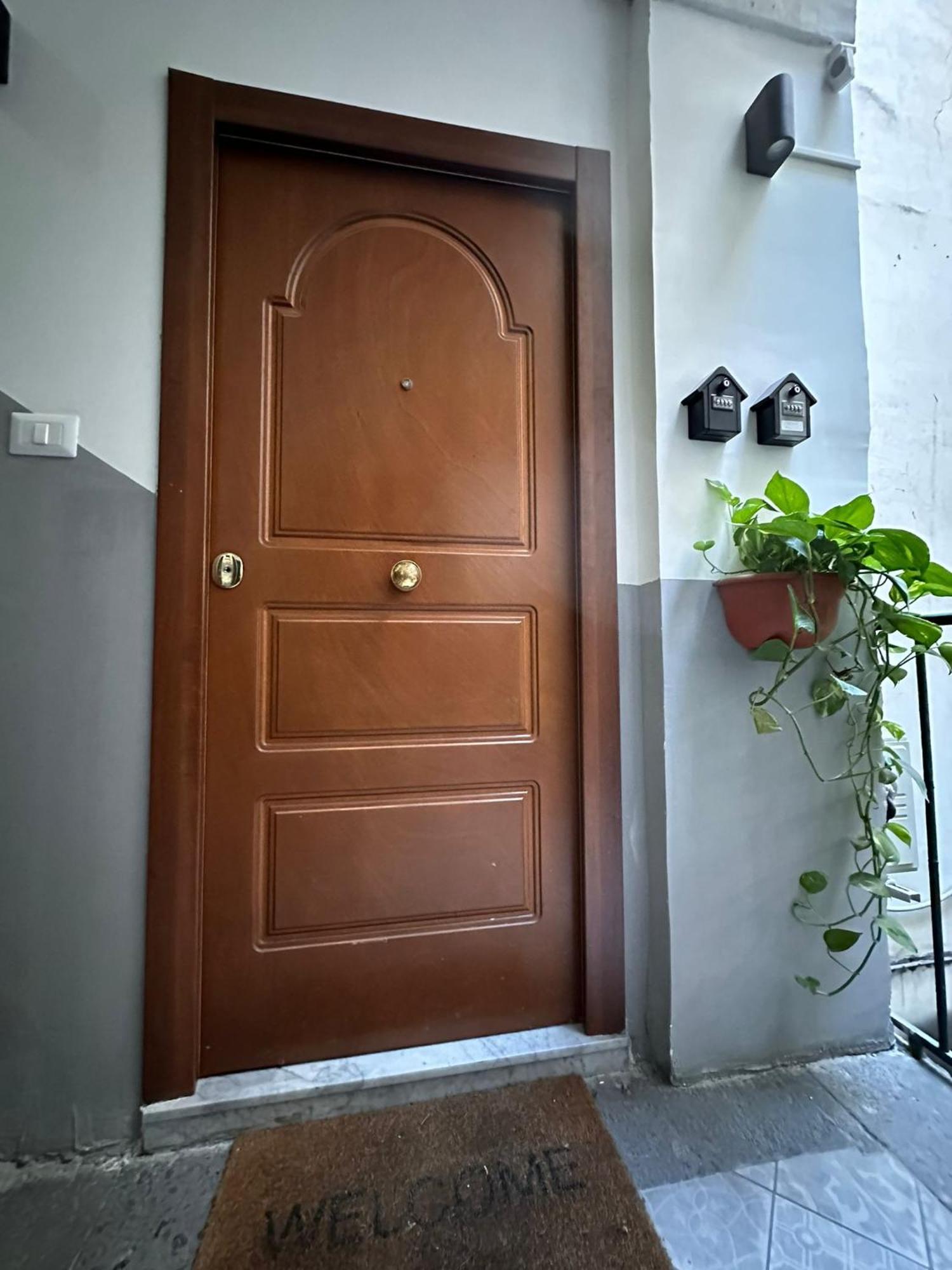 Casa Di Lorenzo Naples Luaran gambar